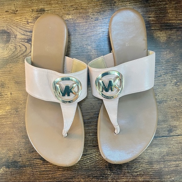 Michael Kors Sandals - Size 8 - Picture 2 of 6